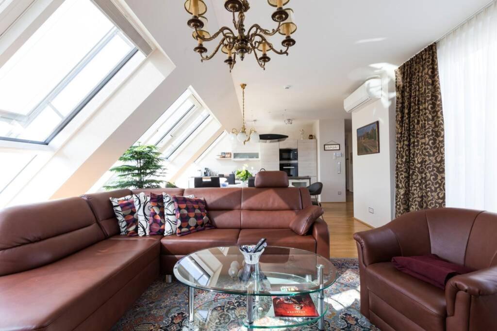 Апартаменти Grosses Penthouse #12 Mit Terrasse Und Aussicht Відень Екстер'єр фото