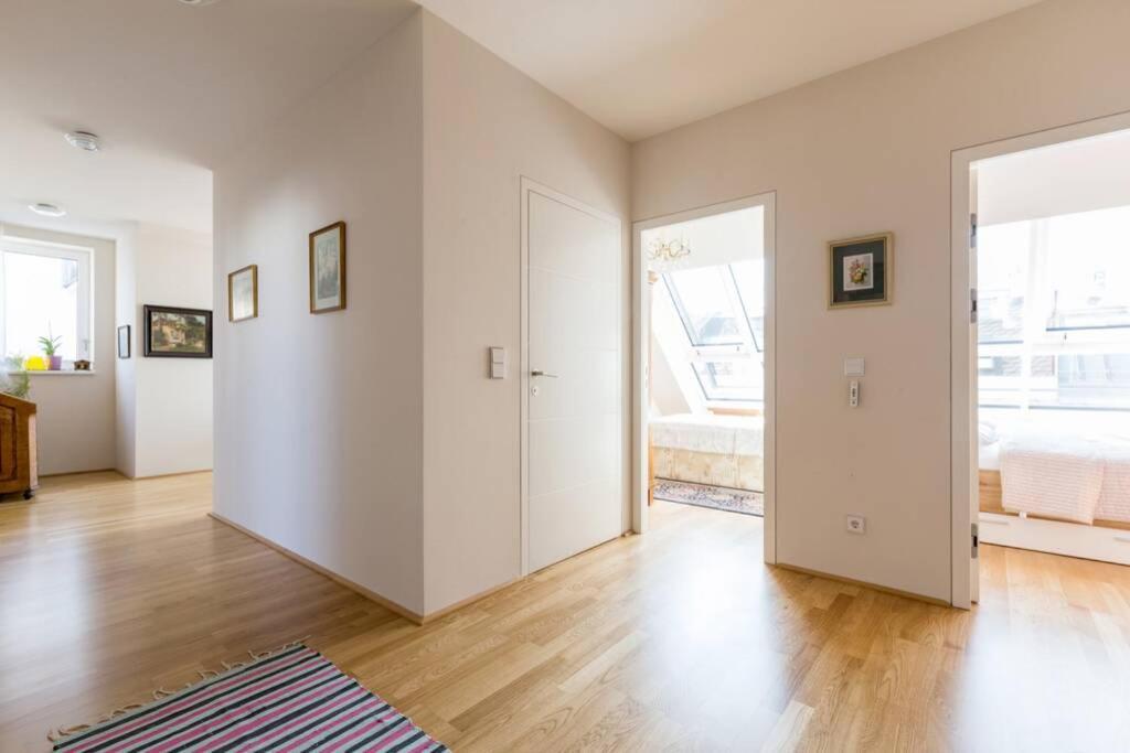 Апартаменти Grosses Penthouse #12 Mit Terrasse Und Aussicht Відень Екстер'єр фото